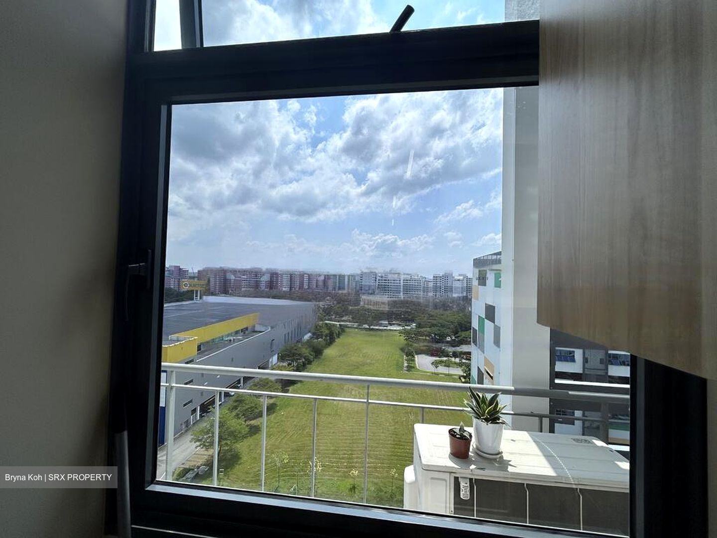 Pasir Ris Street 71 (D18), Factory #566857441